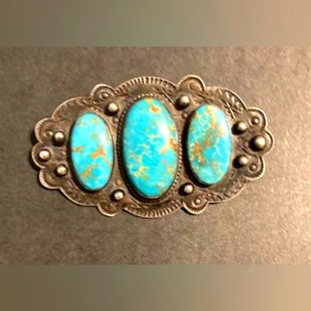 Vintage/ possible antique Navajo, unmarked Sterlingsilver&Turquoise Brooch.